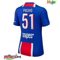 Camiseta Paris Saint-Germain Willian Pacho #51 Primera Equipación para mujer 2026-27 manga corta